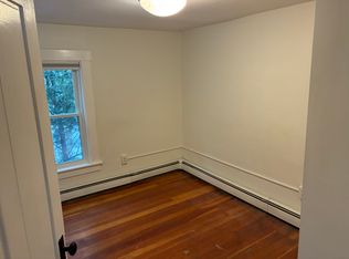 27 Shaw St APT 3, Lebanon, NH 03766