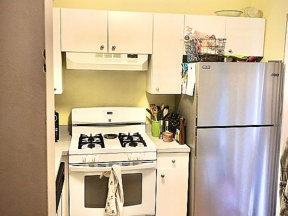 4th image of 44850 Bayview Dr APT 25