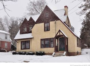 32 Mansfield Ter, Middletown, CT 06457