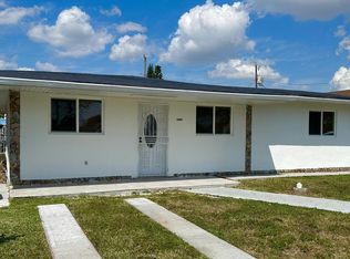 11921 SW 7th St, Miami, FL 33184