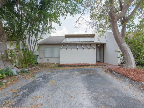 1353 S Audubon Dr, Homestead, FL 33035