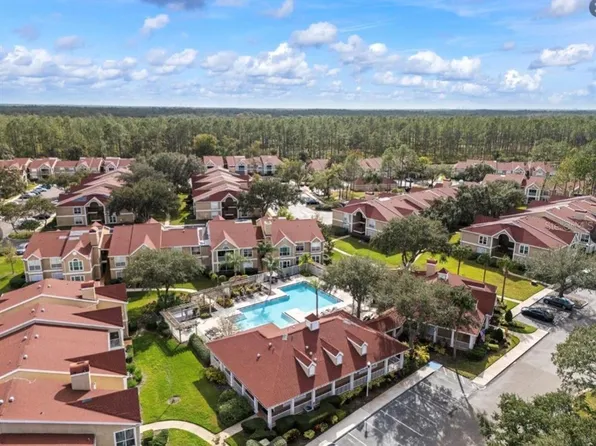 9481 Highland Oak Dr, Tampa, FL