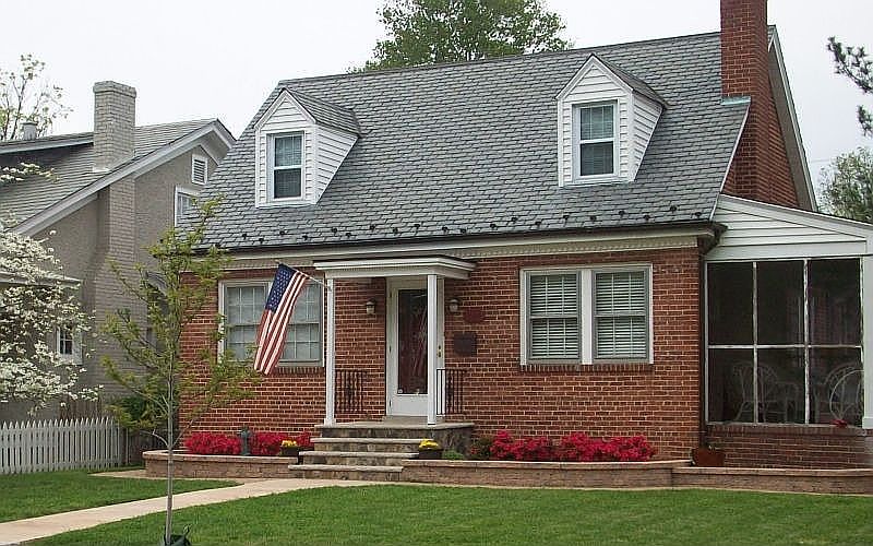 Springtime at 1234 Lorraine Ave
