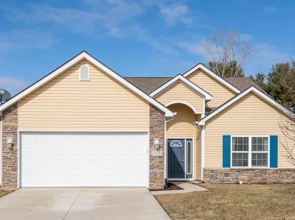 3904 Winter Raven Trl, Fort Wayne, IN 46818