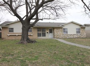 2912 Abston Dr, Mesquite, TX 75150
