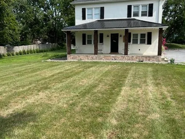 2212 Walnut Bottom Rd, Carlisle, PA 17015
