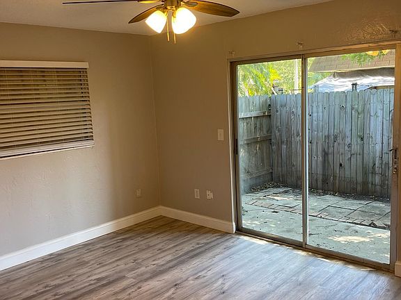 5th image of 3509 Sherwood Dr Unit A