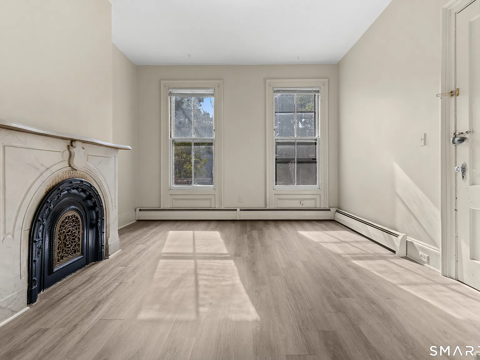 43 Edwards St — Photo 2