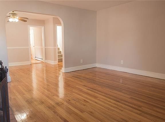 4th image of 20 Roosevelt Pl