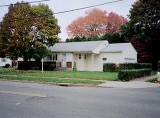 459 Burncoat St, Worcester, MA 01606