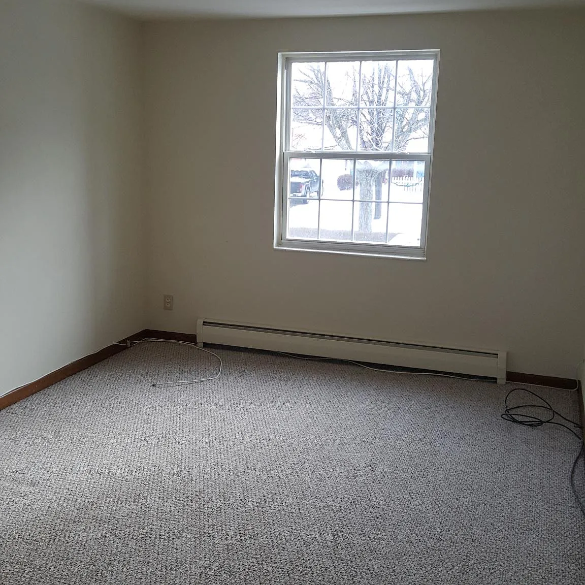 940 Englewood Ave — Photo 4