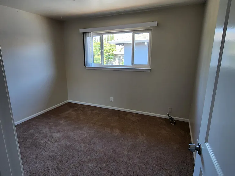 1235 Cortez Dr #7 — Photo 5
