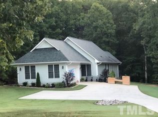 655 Port Dr, Henderson, NC 27537