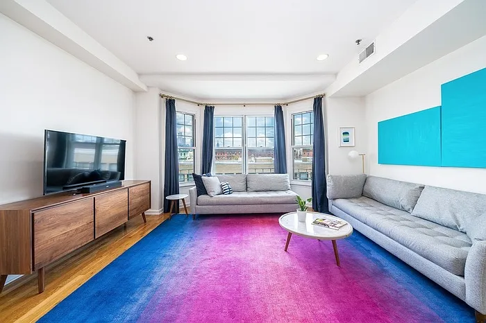 1120 Clinton St #1120 — Photo 3