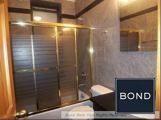 Rented by Bond New York | media 20