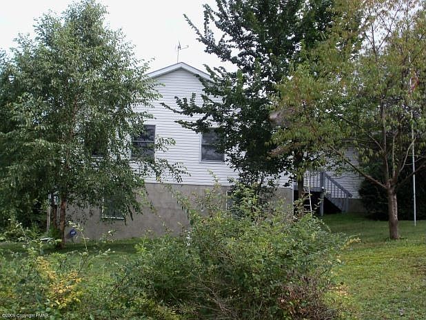 2nd image of 459 Bernadine Dr
