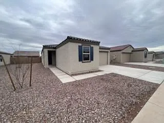 1751 E Fontana Dr — Photo 10