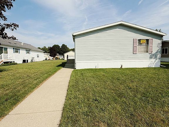 4th image of 3320 Red Clover Rd