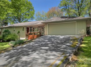 1028 Campbell Dr, Pisgah Forest, NC 28768
