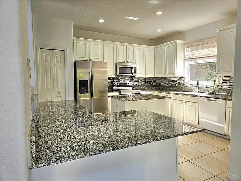 2307 Messenger Cir — Photo 2