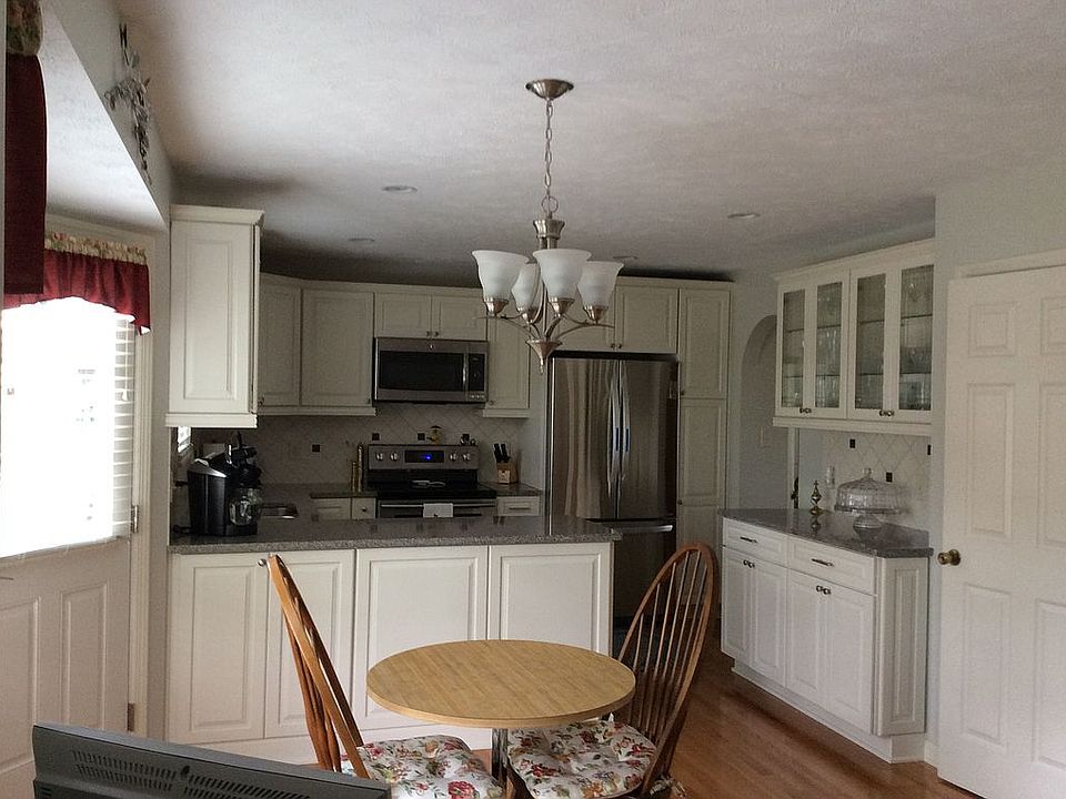 1st image of 3403 Cedar Glen Dr