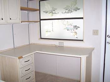 3rd image of 5507 Country Dale Ct
