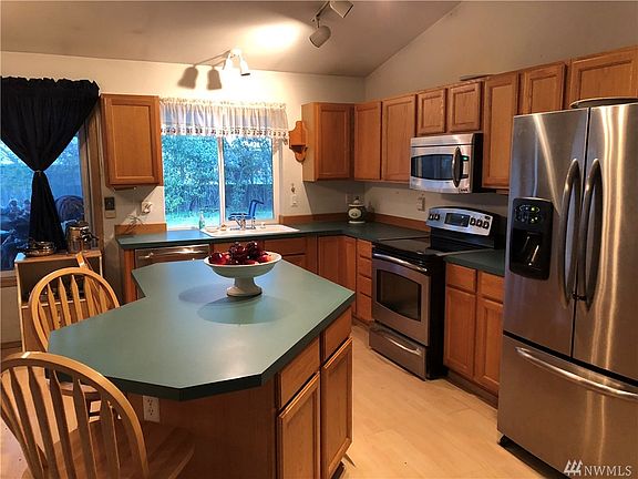 4th image of 23509 108th Ct E