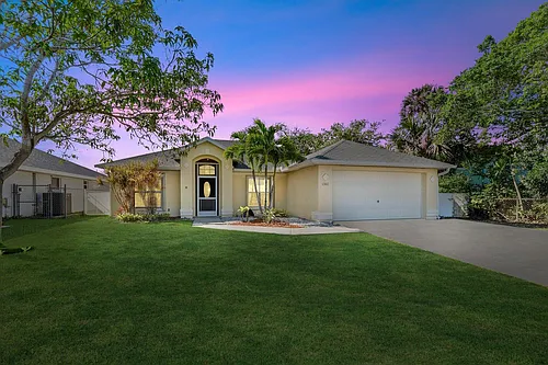 1301 Carlton Ct Photo 1