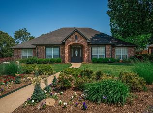 3312 Saint Andrews Dr, Longview, TX 75605