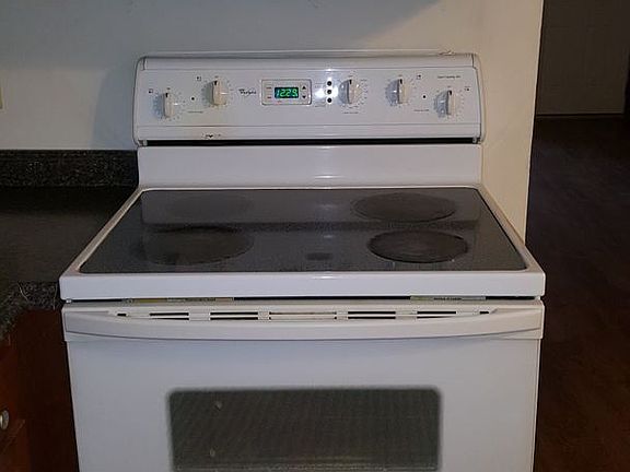 5th image of 8560 Webshire Ln APT A