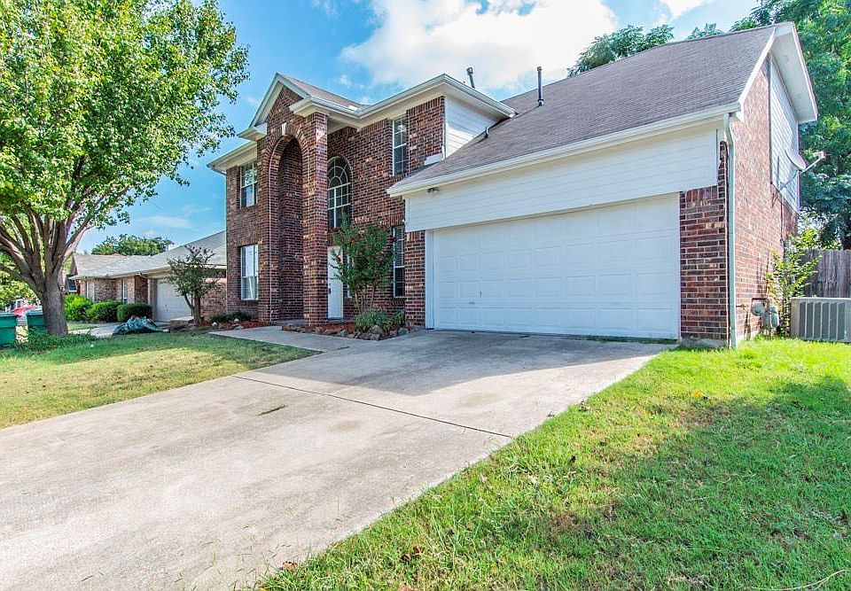 1st image of 3007 Kingsbury Dr