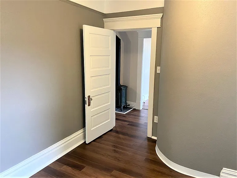 814 Front Street — Photo 16