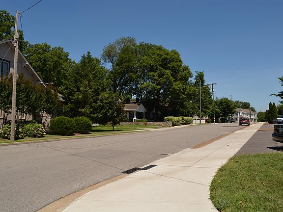 3rd image of 2023 Beech Ave
