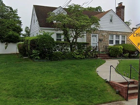 2nd image of 92 Melvin Avenue