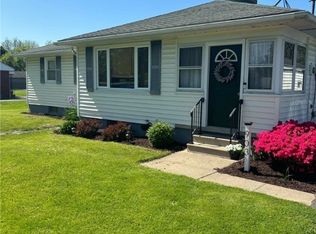 903 Lockport Rd, Youngstown, NY 14174