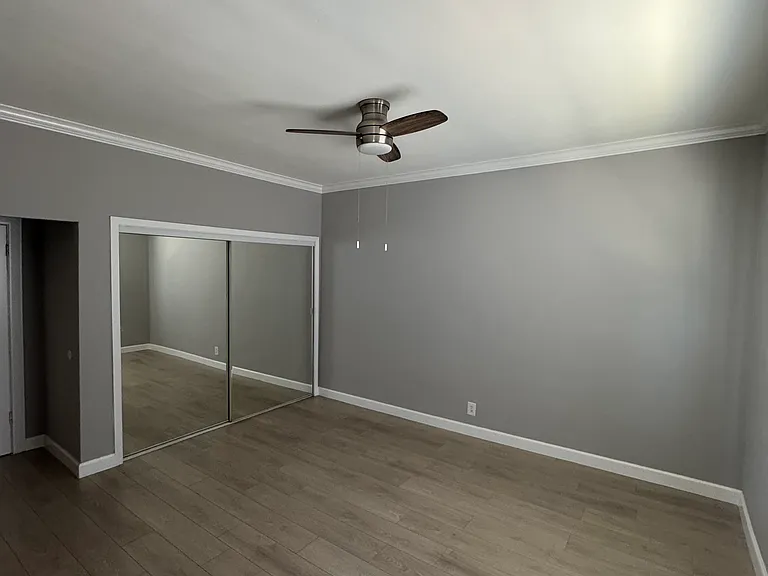 1414 N Hobart Blvd #13 — Photo 5