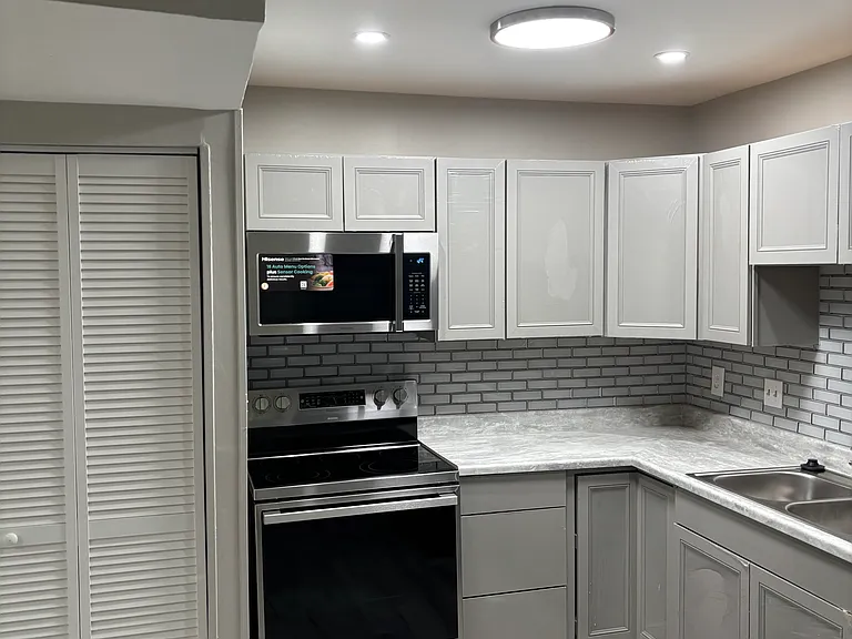 7877 Provincetown Dr — Photo 8