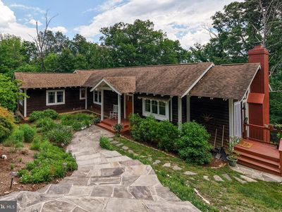 801 Woodside Dr, Rileyville, VA, 22650