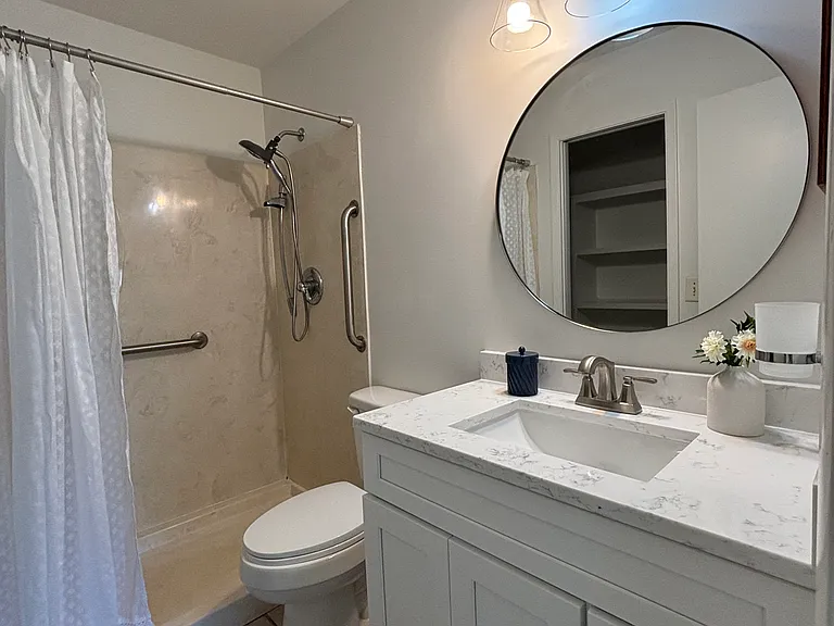 14 Bay Dr NE — Photo 34