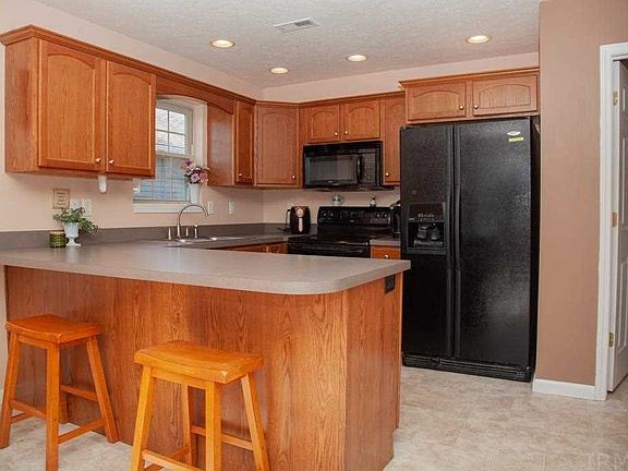 5th image of 3909 Kennesaw Dr