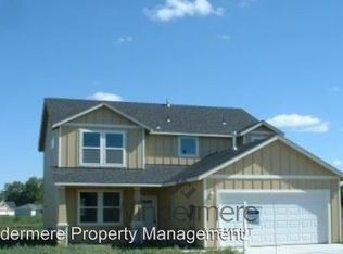 278 NW Laurella Ln, College Place, WA 99324