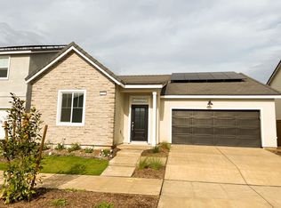 1229 Plum Tree Ave, Clovis, CA 93619