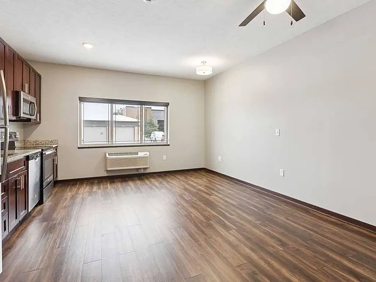 360 at Jordan West — Photo 65