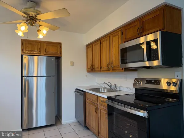 132 N Church St Floor A-1, Clifton Heights, PA 19018