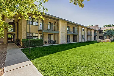 Willow Ridge Apartments — Photo 11