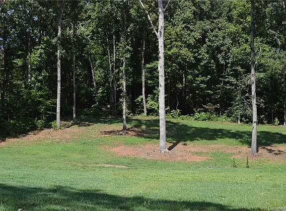5th image of 225 W Glen Eagles Rd