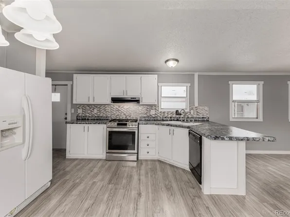 5435 Riverdale Avenue LOT 63, Denver, CO 80229