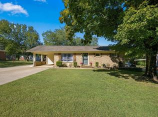 204 Park Cir, Waverly, TN 37185