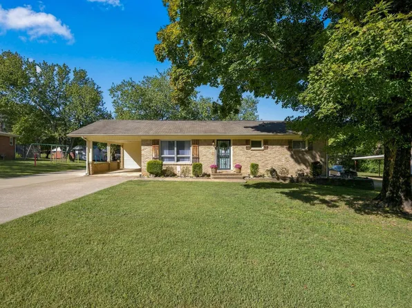204 Park Cir, Waverly, TN 37185