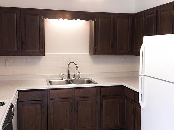 2nd image of 2816 Mineral Springs Ave APT 2